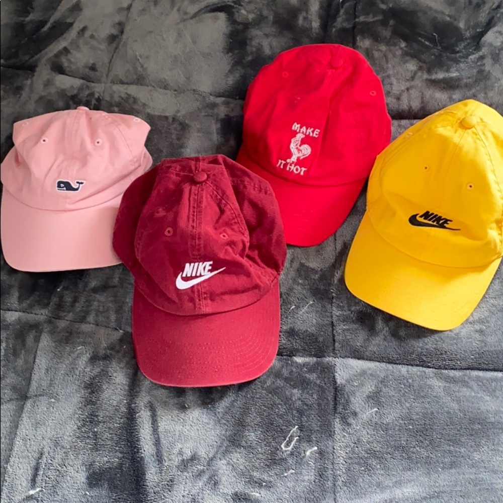 Bundle of men’s dad hats!